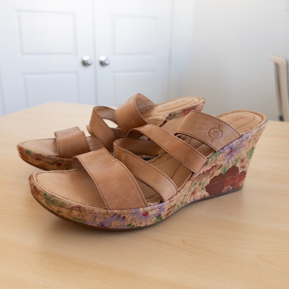 Born Womens Wedge Sandals 8M Tan Leather Strappy Floral Cork Boho Cottage Artsy